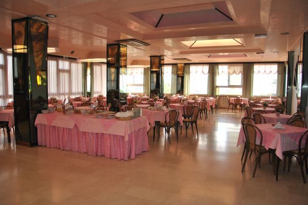 Hotel Carlton Beach Ріміні Екстер'єр фото