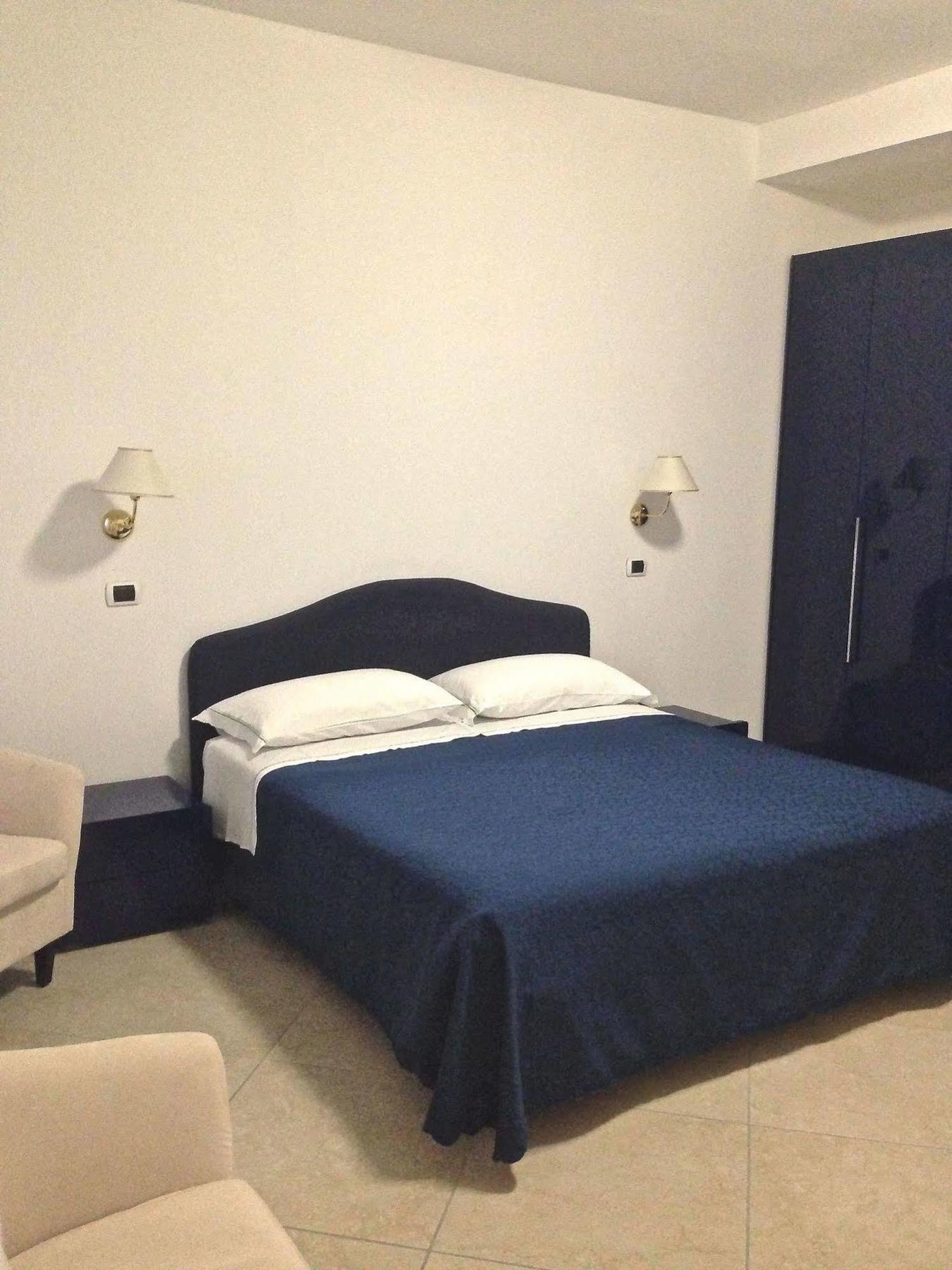 Hotel Carlton Beach Ріміні Екстер'єр фото